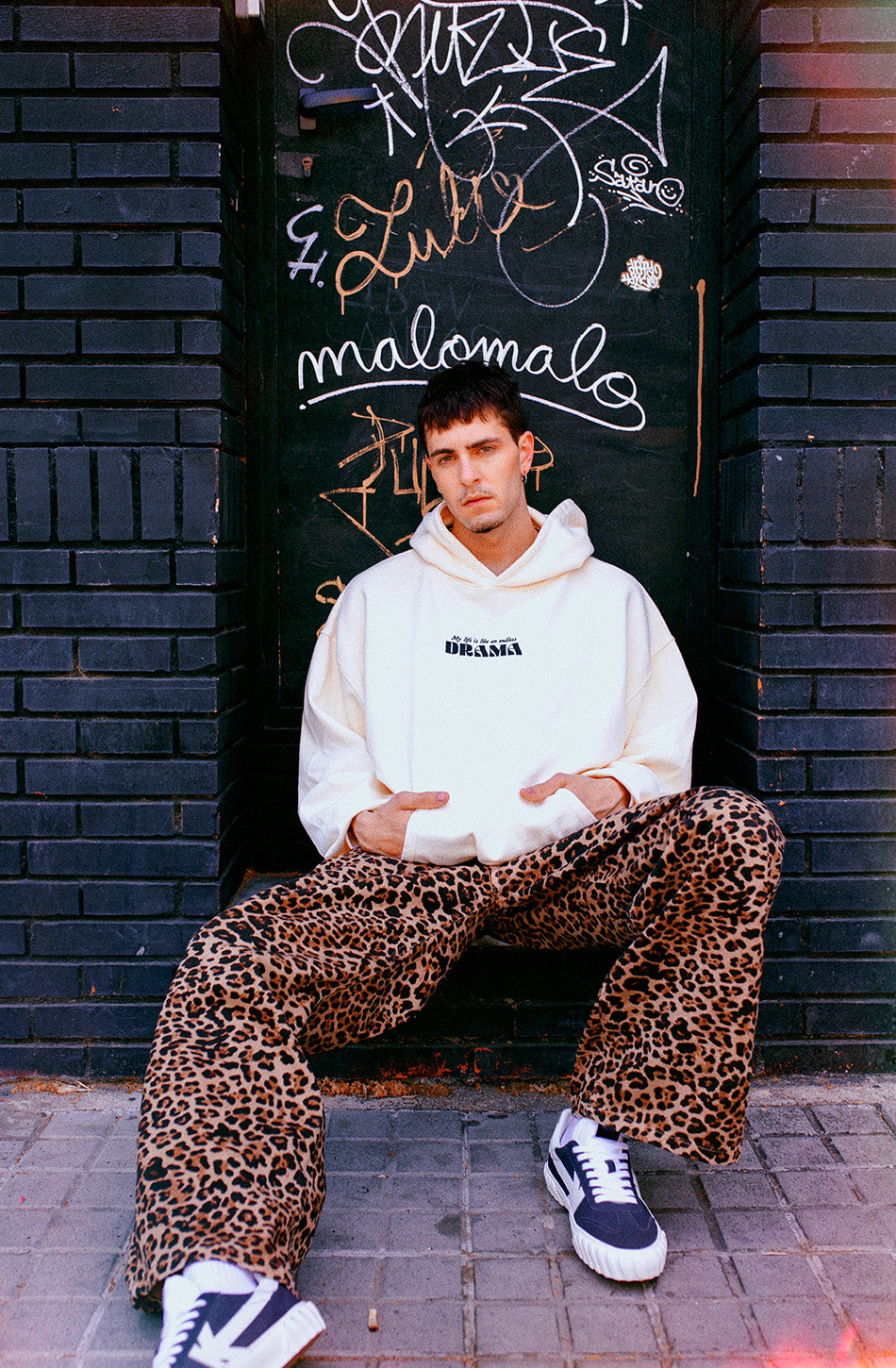 Lose Braune Leopardenhosen