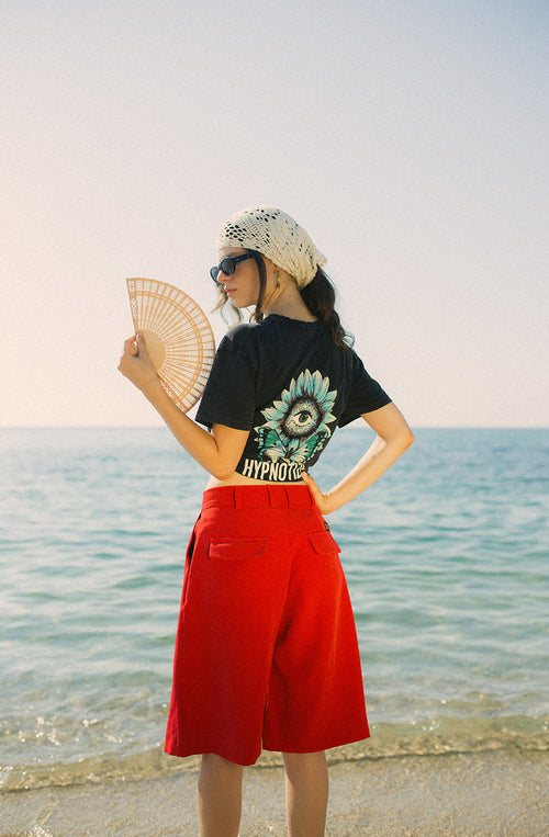 Verwaschenes schwarzes T-Shirt Hypnotize