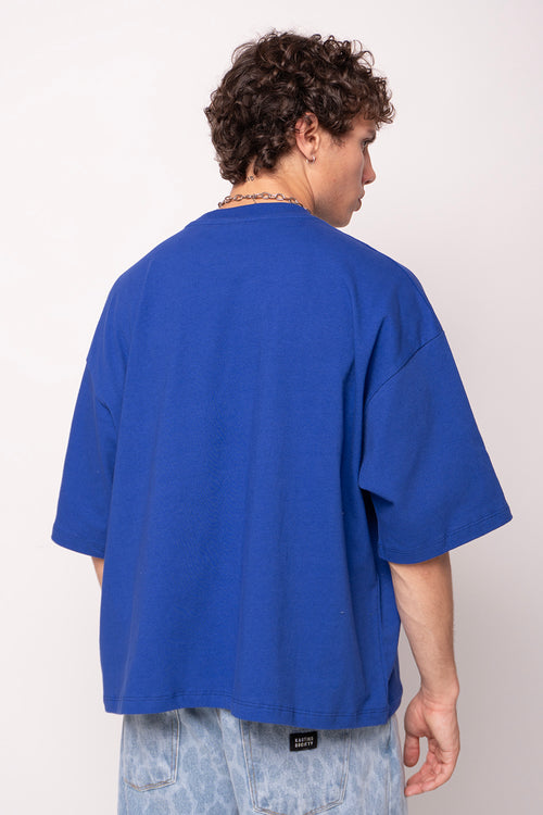 Kurzes Burning Rebellion T-Shirt in Marineblau