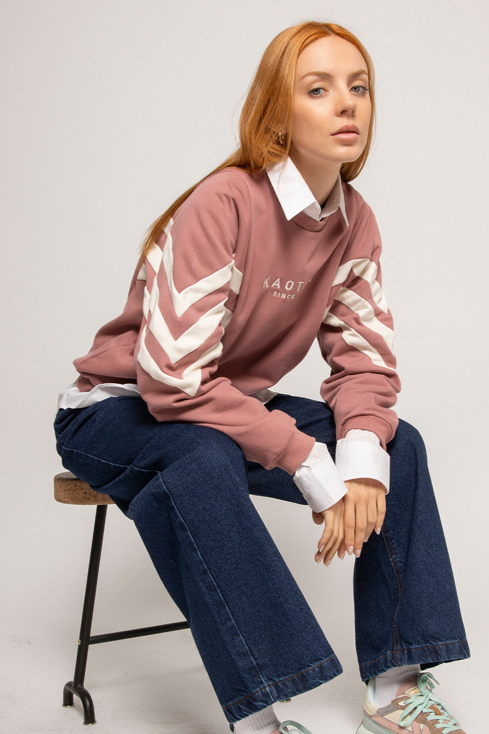 Sweatshirt Chad in Burgunderrot/Elfenbein