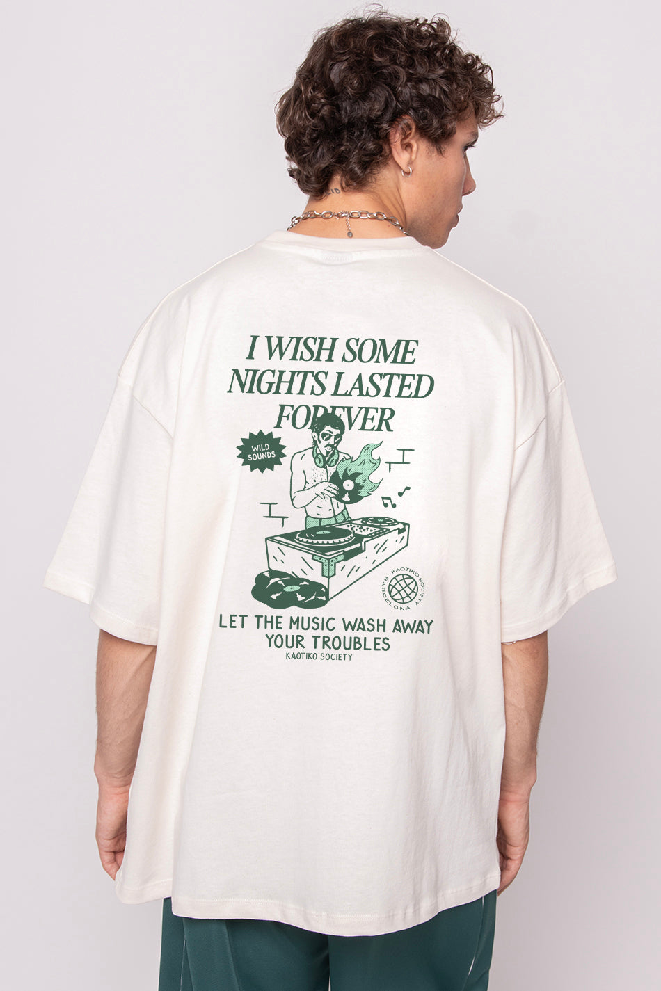 T-Shirt aus Bio-Baumwolle mit DJ-Musik