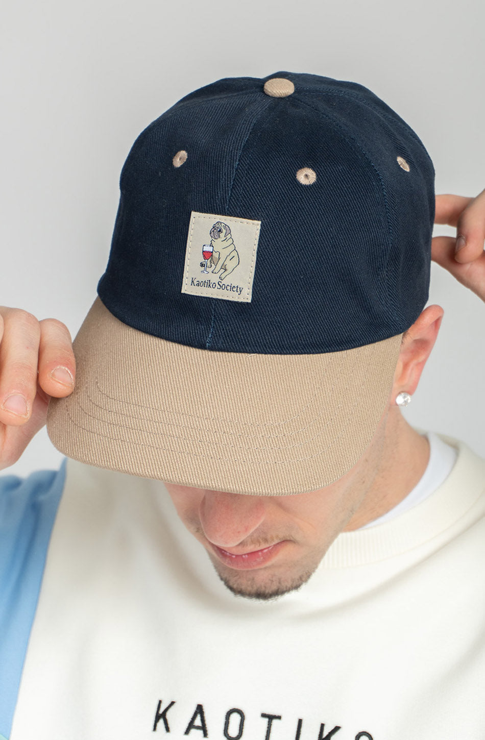 6-Panel-Weinkappe mit Hundemotiv, Französisch-Marineblau/Taupe