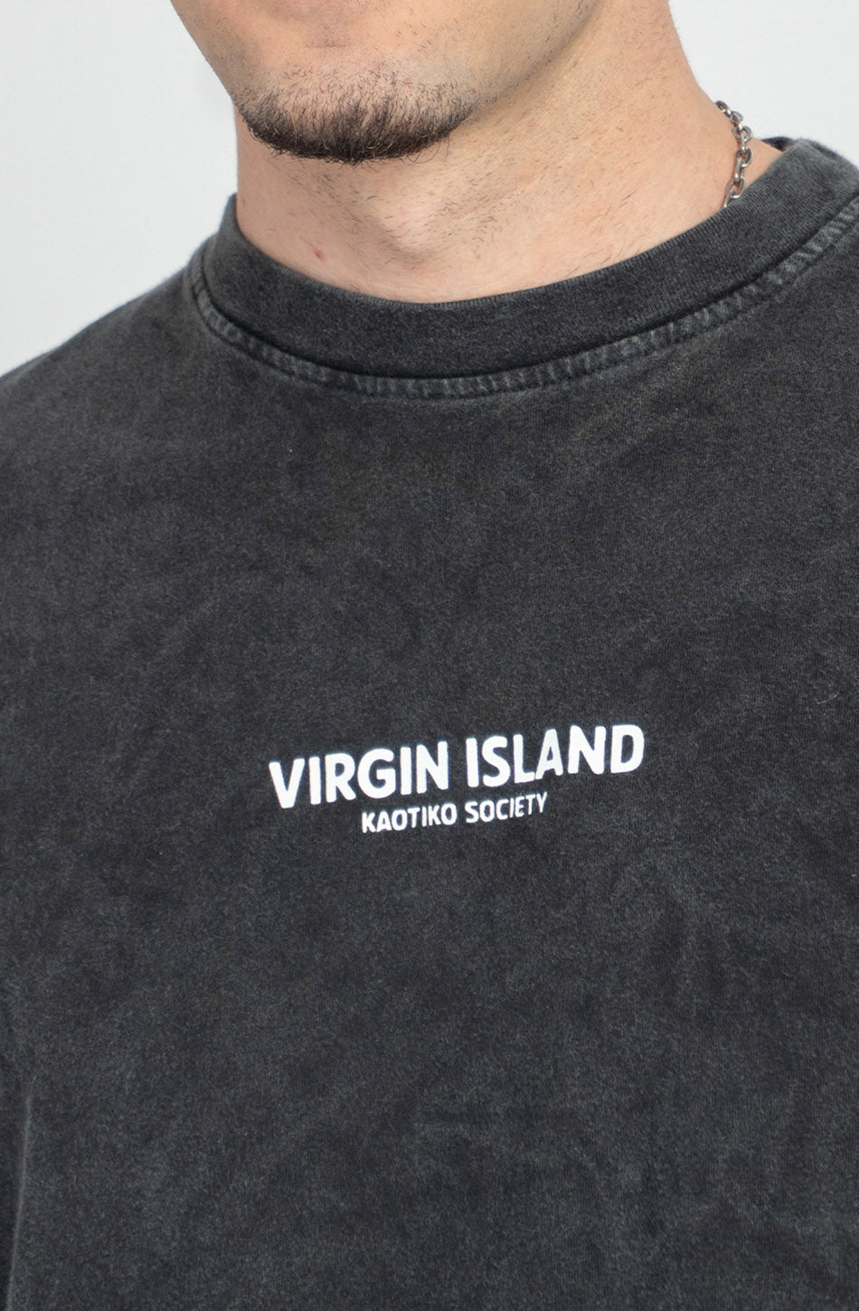 Schwarzes T-Shirt von den Jungferninseln