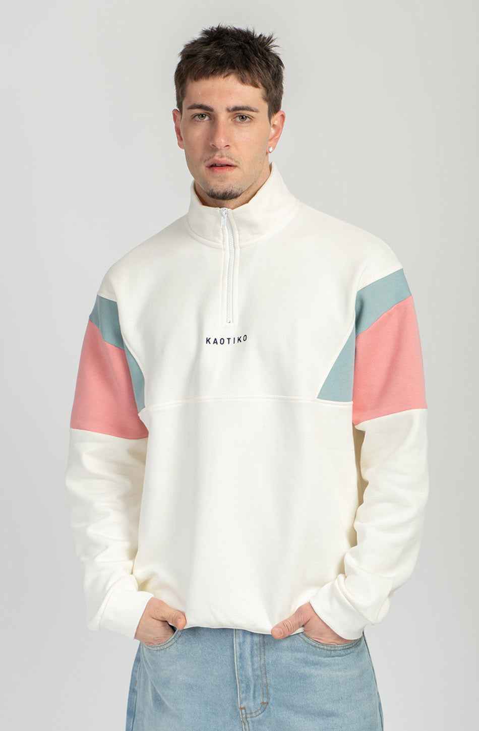 Arthur Yvory/Hellblau/Lachsfarbenes Sweatshirt