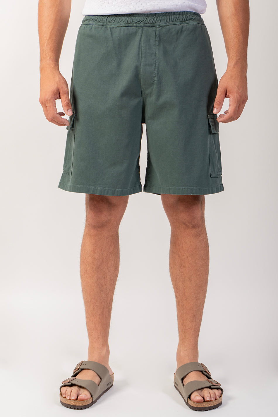 Bermuda cargo à jambes larges Palid Green