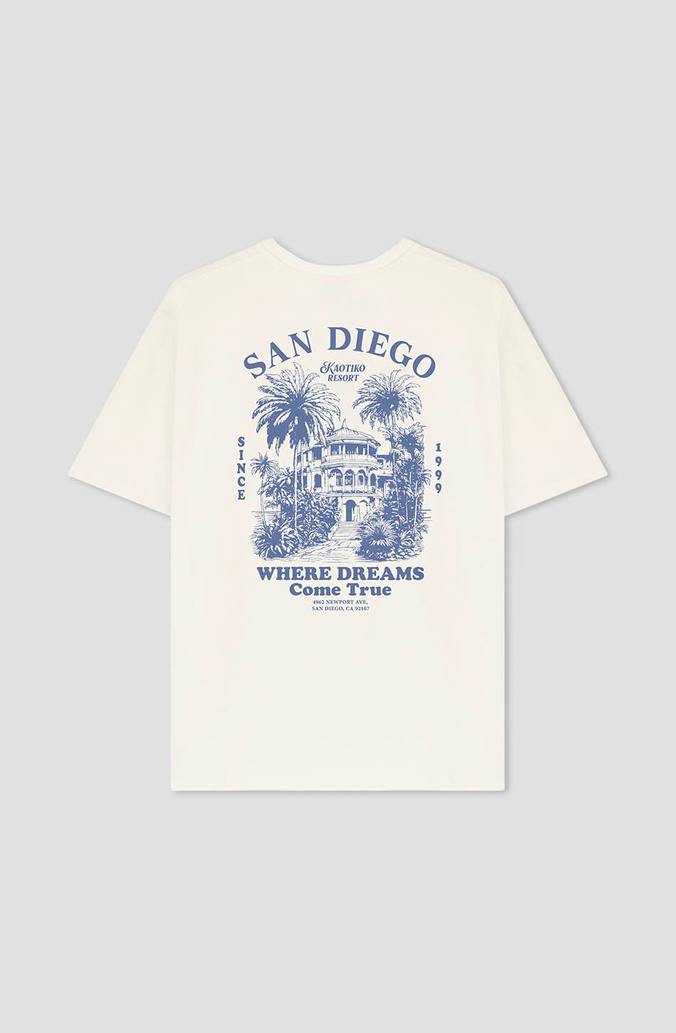 Elfenbeinfarbenes T-Shirt „Kaotiko Resort“