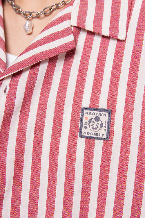 Rotes, elfenbeinfarbenes Sumo-Shirt mit Streifen