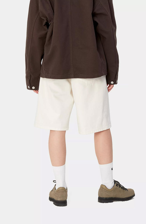 Carhartt WIP Brandon  Bermudashorts aus weißem Denim mit Spülung