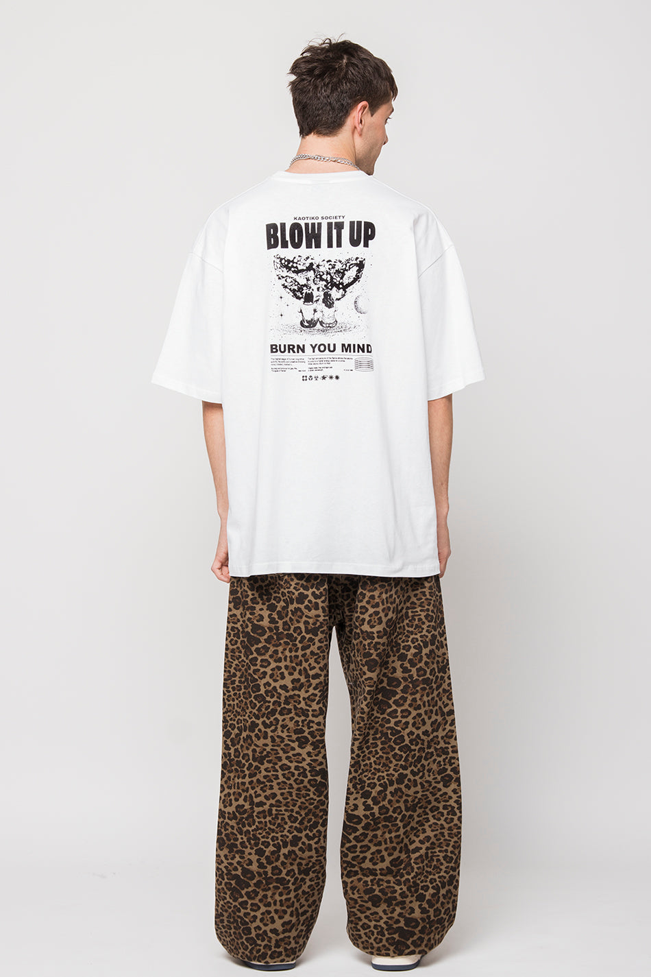 Blow It Up Bio-Baumwoll-T-Shirt, weiß