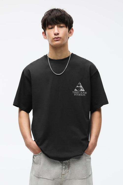 Camiseta Hands Trust Your Intuition Black