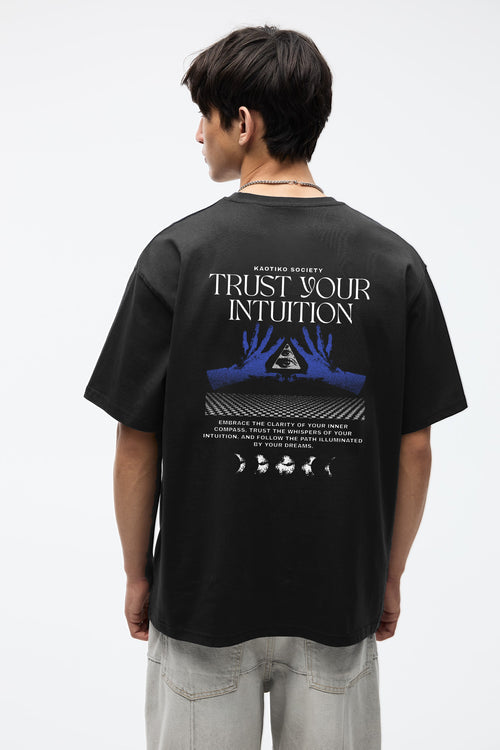 Camiseta Hands Trust Your Intuition Black