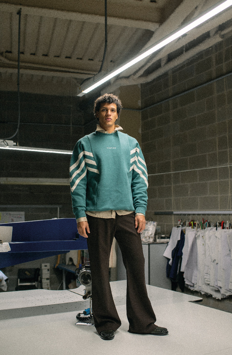 Chad Heura/Elfenbeinfarbenes Sweatshirt