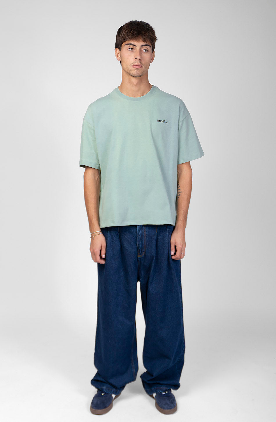 Kurzes ikonisches T-Shirt in frischem Grün