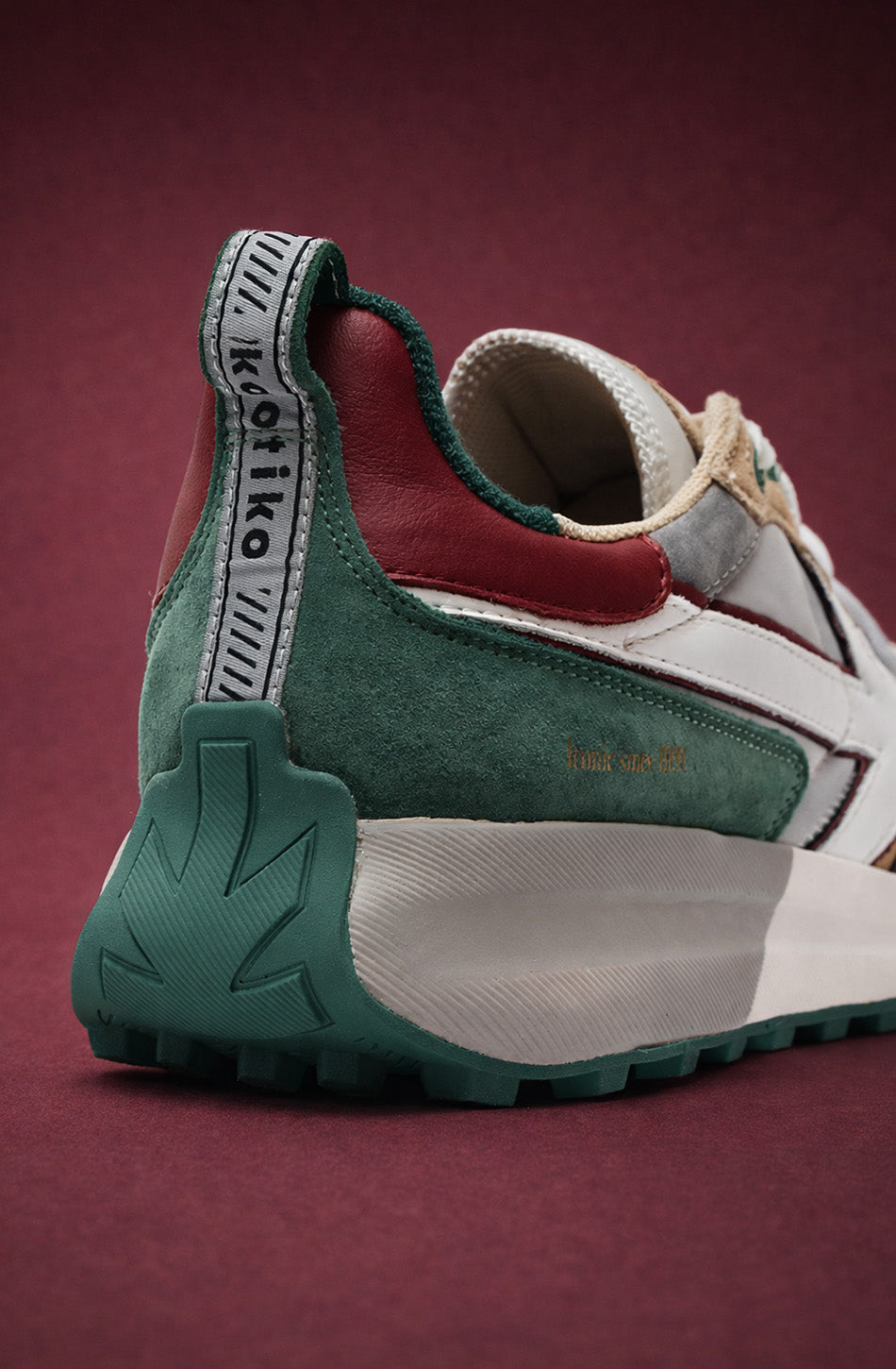 Zapatillas Kaotiko Man Vancouver White