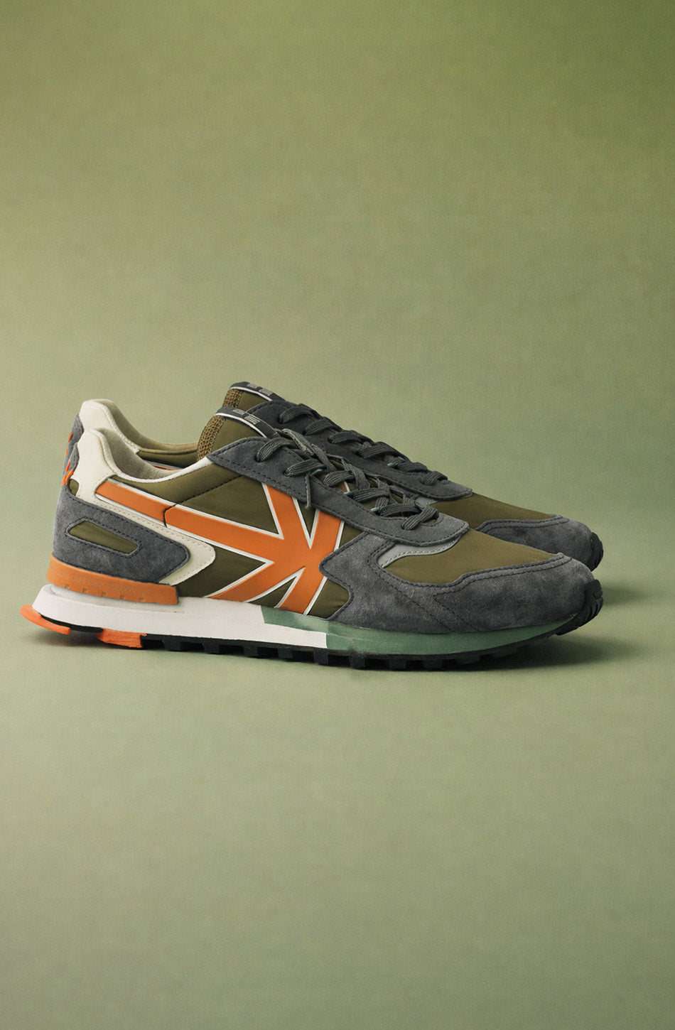 Chaussures Kaotiko Man Orbit Olive