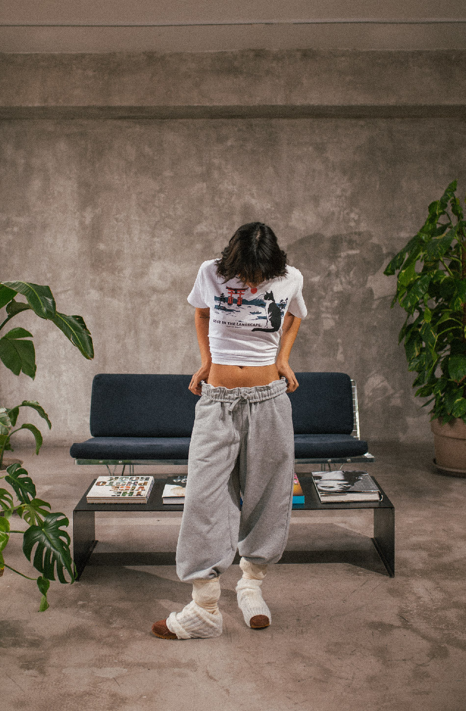 Weißes T-Shirt im Landschaftsstil