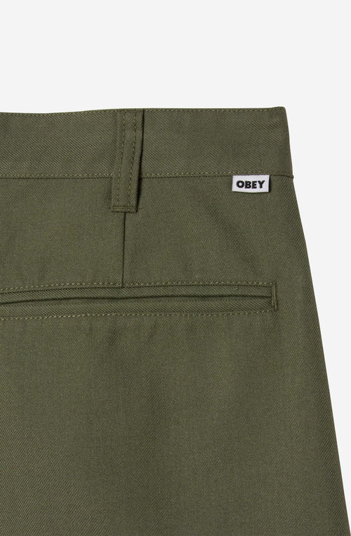 Bermuda OBEY Dean Pleated Short Tea Leaf 