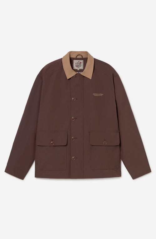 Chaqueta Chateau Paris Brown marrón con cuello camel y gráfico floral Hotel Belle Époque Château de Paris en la espalda.