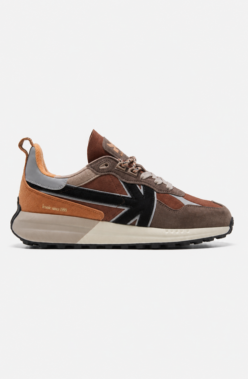 Zapatillas Vancouver Multi Suede Brown en ante y materiales combinados, con detalles marrones, camel, taupe y negro y logo Kaotiko lateral.