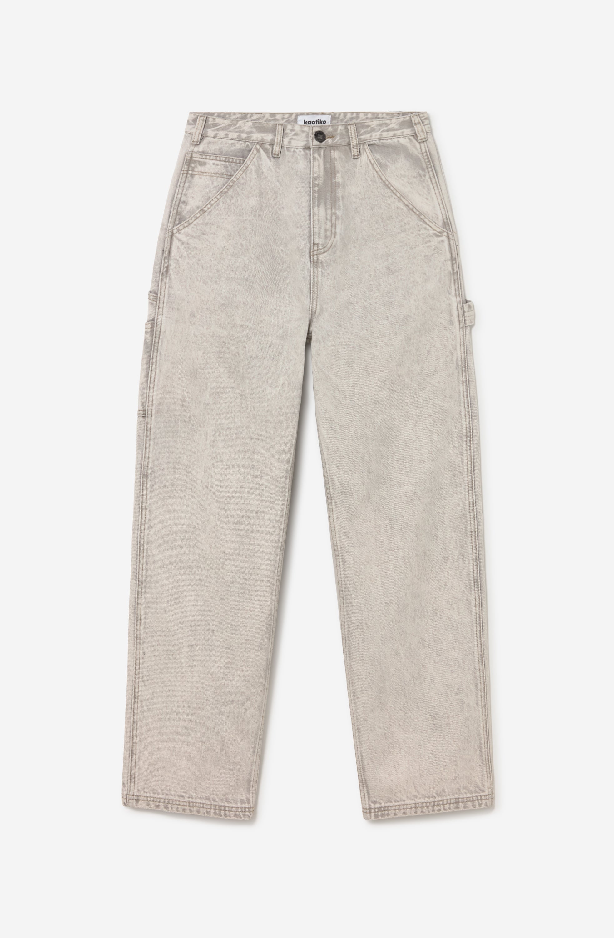Pantalón carpenter unisex color gris lavado con bolsillos utilitarios.