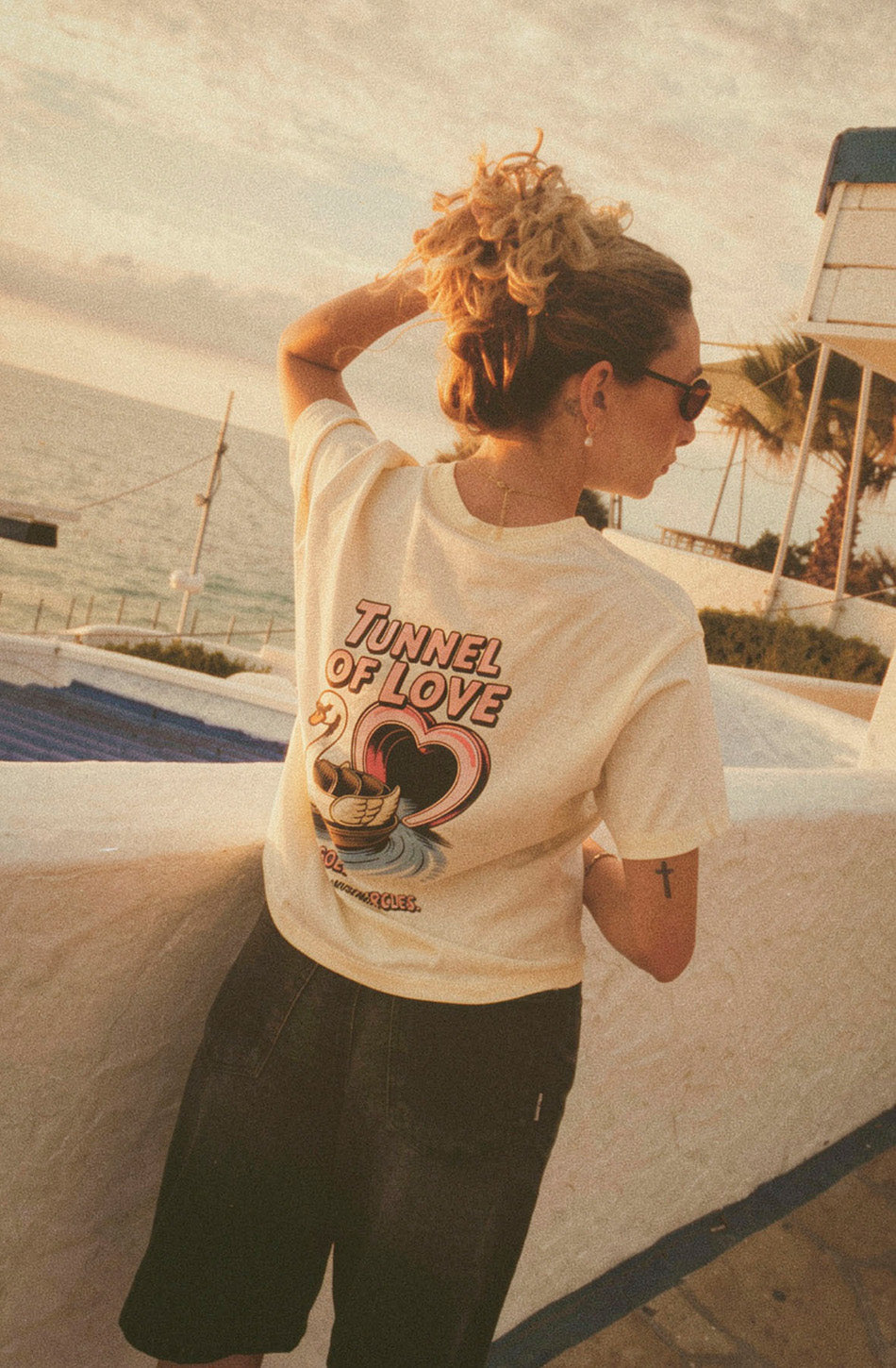 Camiseta Tunnel Of Love Ivory