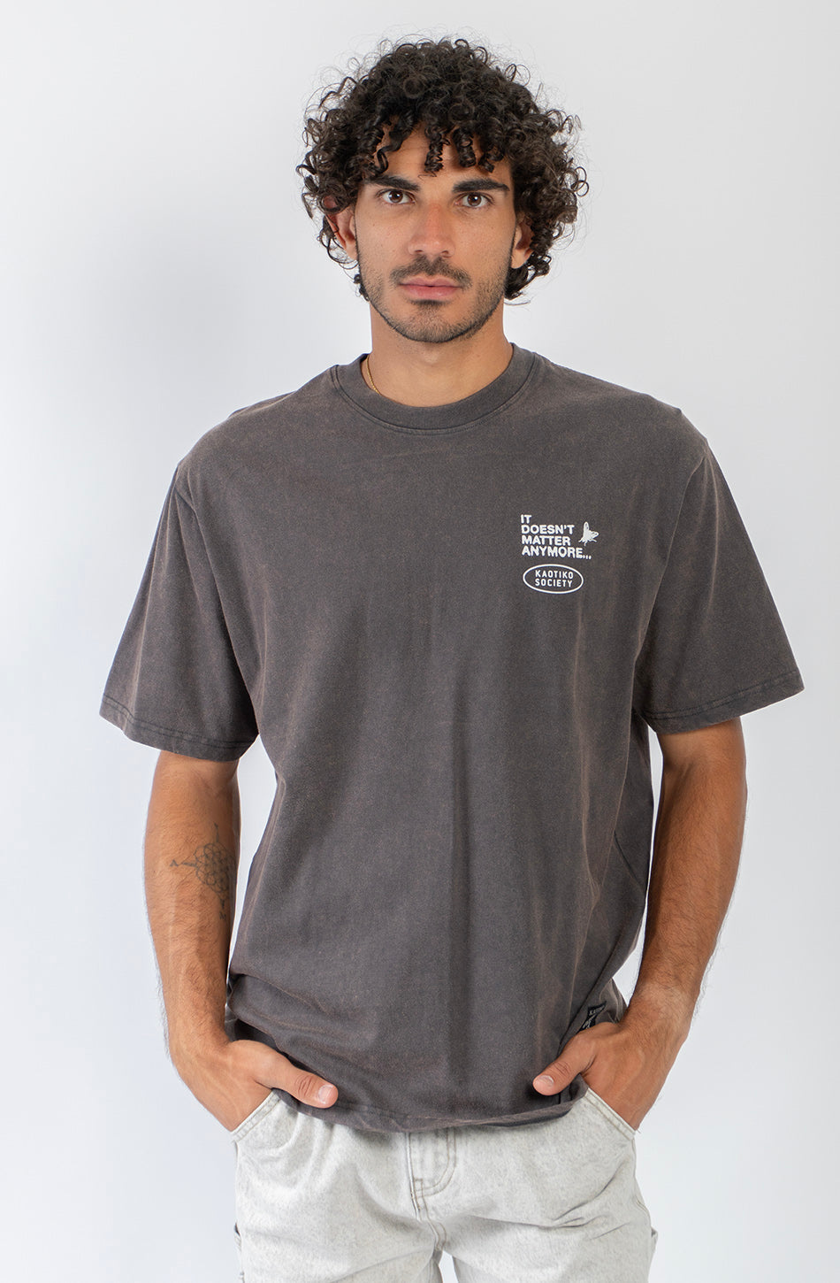 T-Shirt It Doesn't Matter Whashed Black