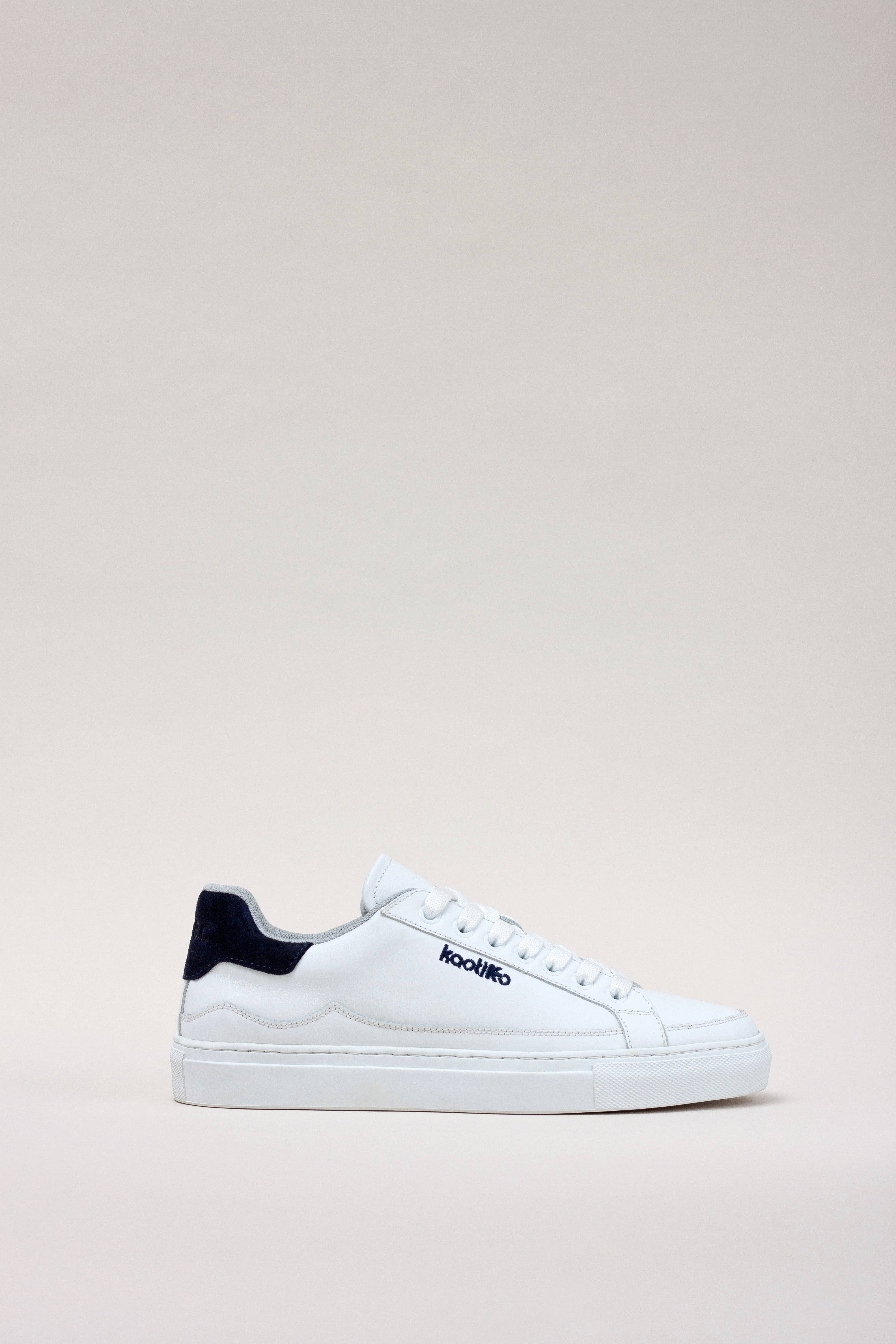 ACBC x Kaotiko Weiß / Blaue Turnschuhe