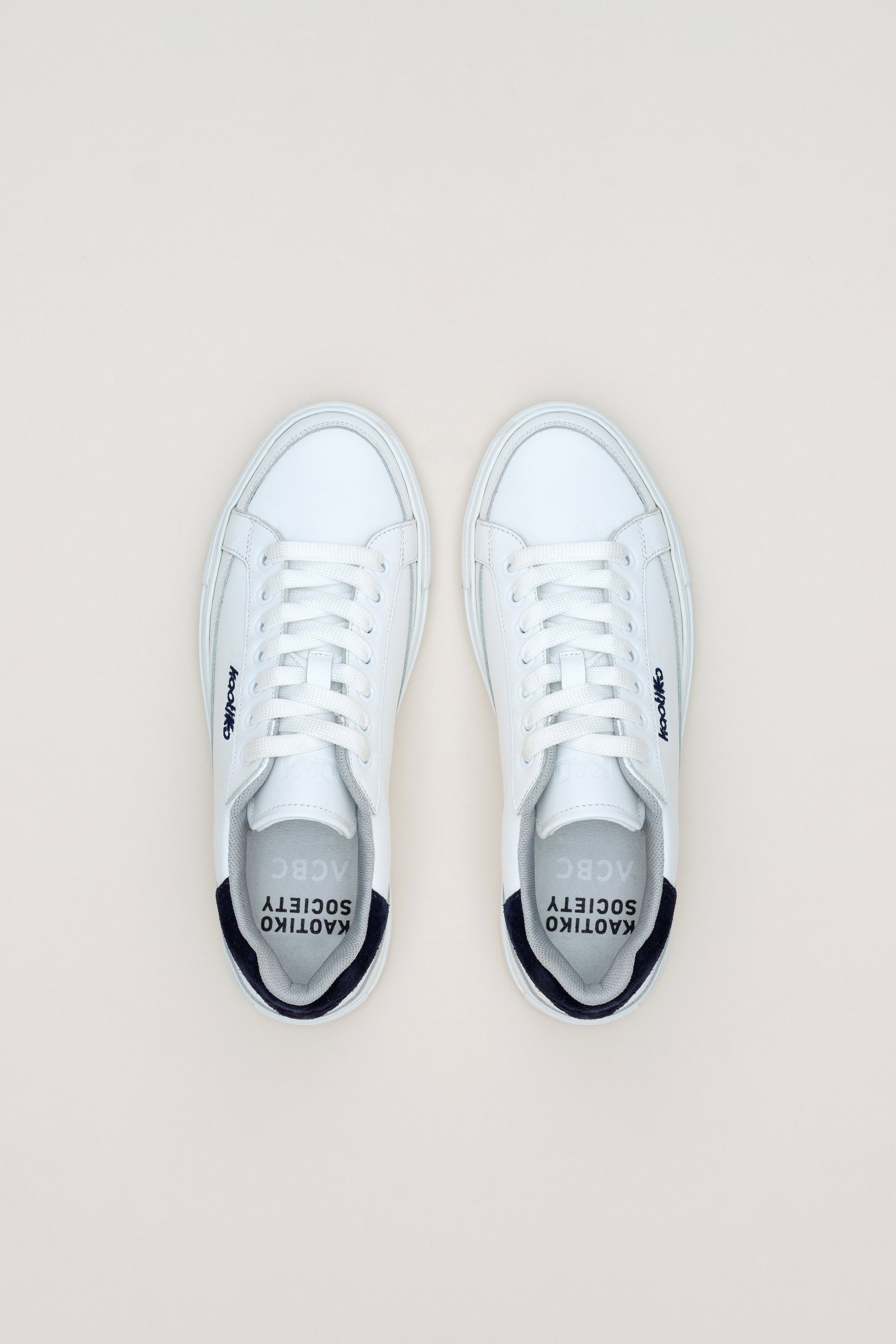 ACBC x Kaotiko Weiß / Blaue Turnschuhe