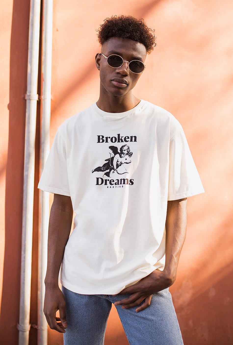 Broken Dreams T-Shirt in Weiß