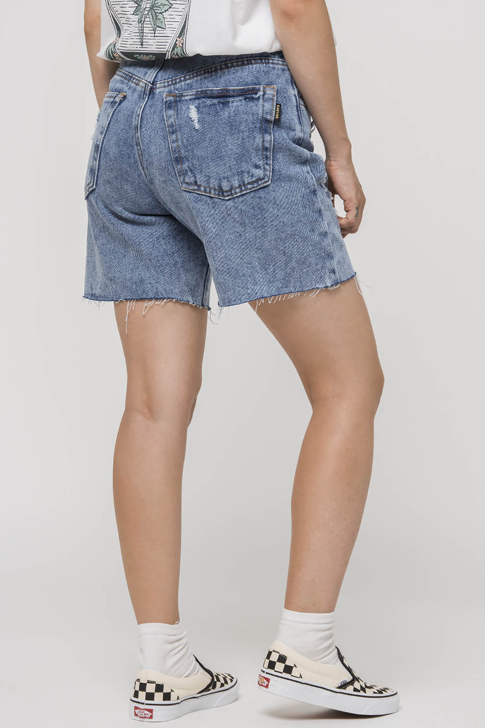 Short mi-long en jean vintage