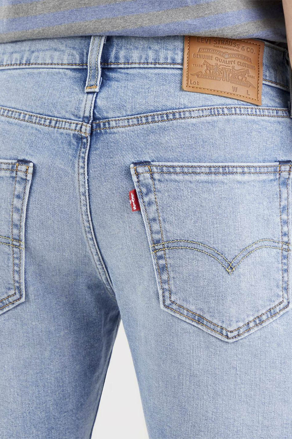 Levi's 412 Slim Short