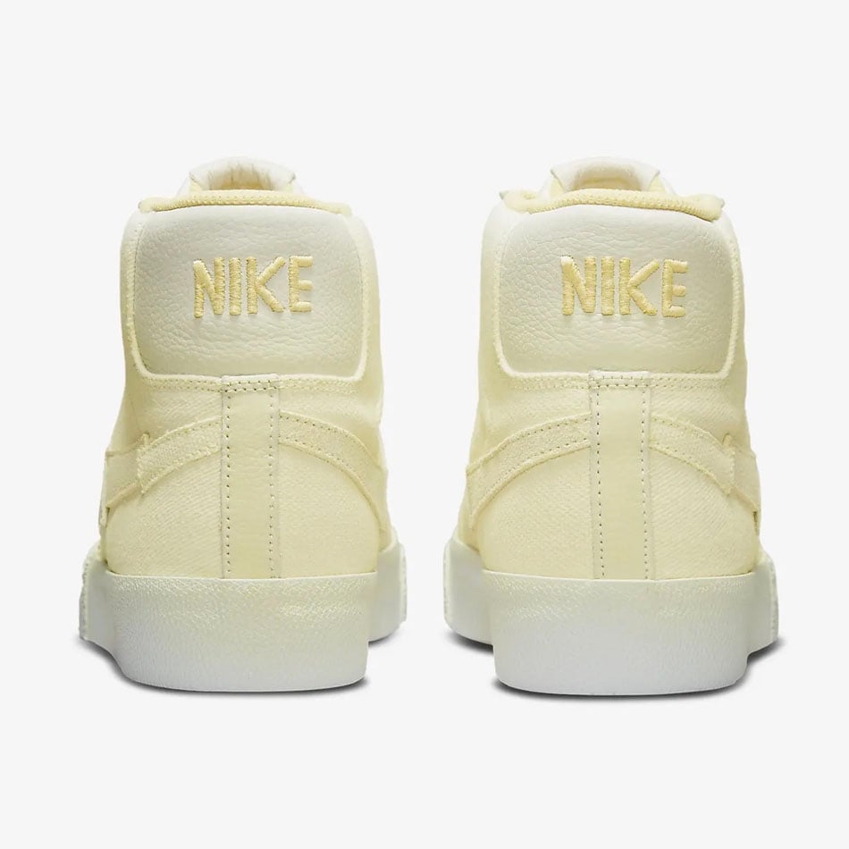 Nike SB Blazer Mid PRM Trainers