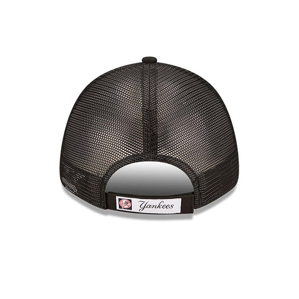 New Era Home Field Trucker Black Kappe