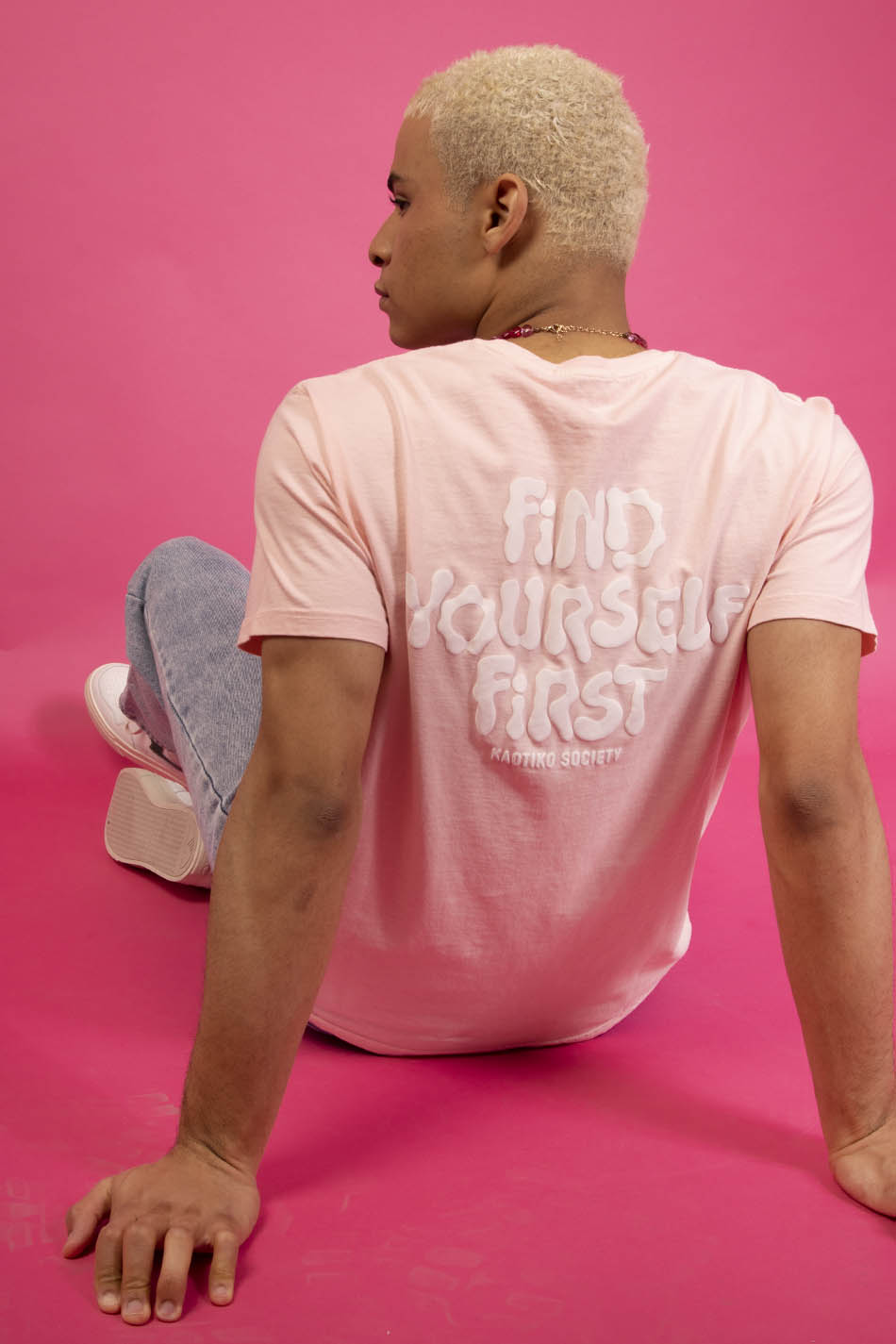 T-Shirt Washed Find Yourself Pink