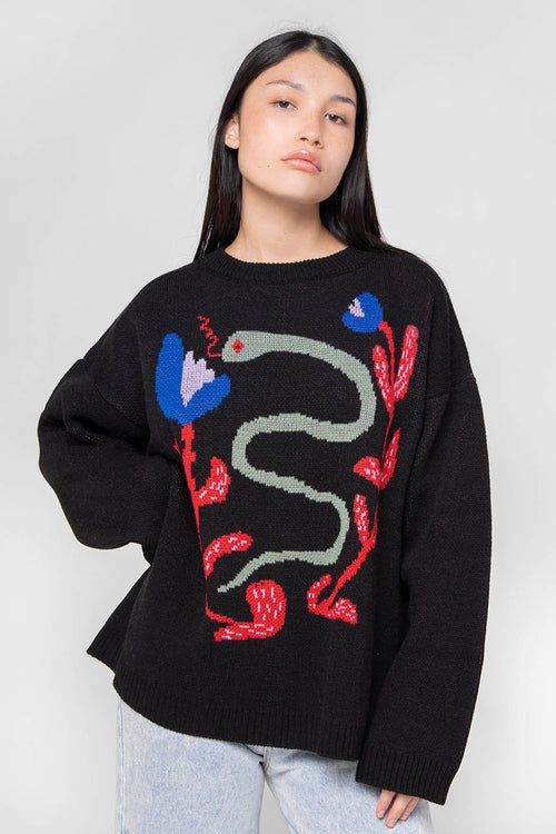 Black Flowers Snake Jumper