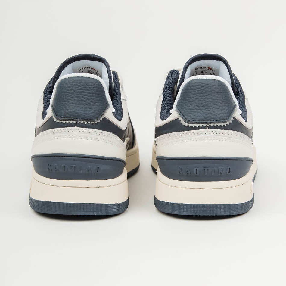 Baskets Kaotiko Boston Piping blanc cassé/bleu marine