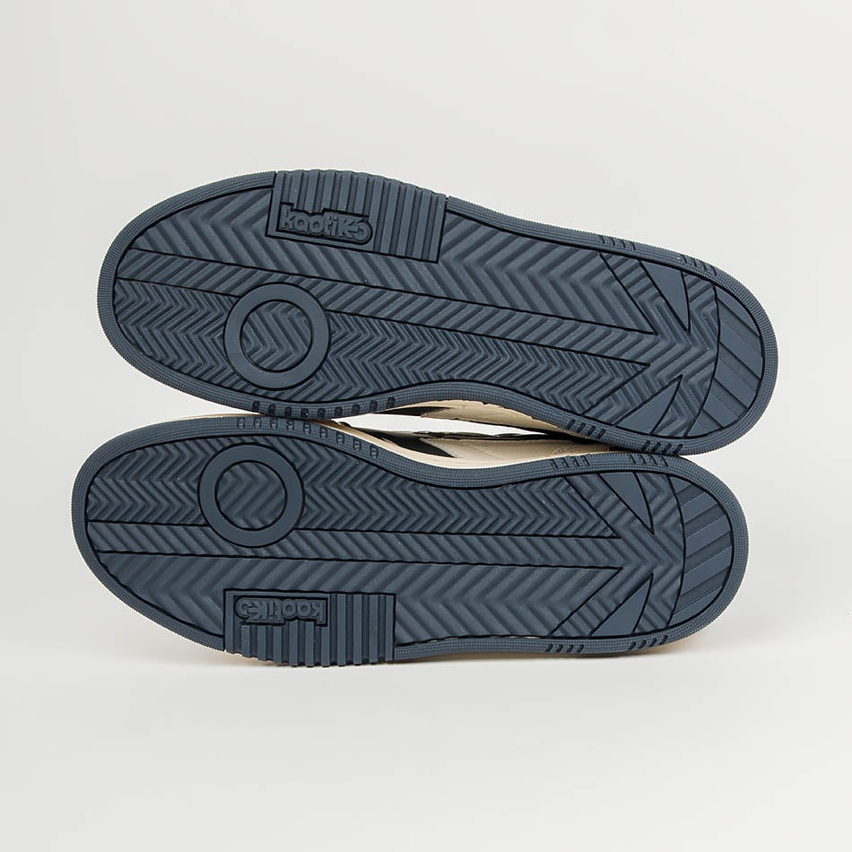Baskets Kaotiko Boston Piping blanc cassé/bleu marine