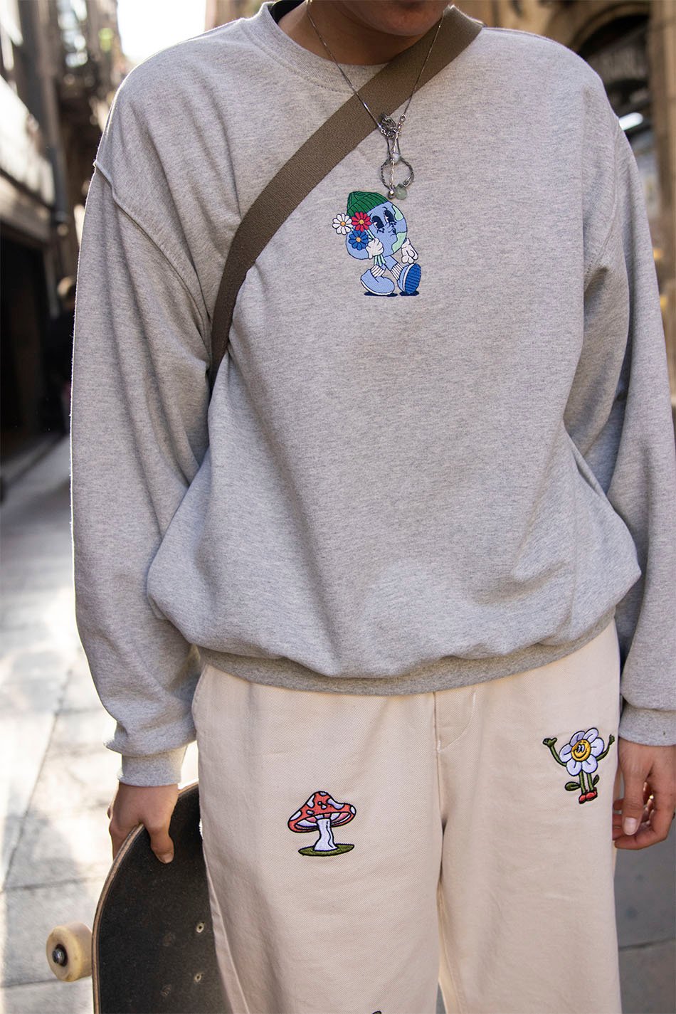 World Grey Kapuzenpullover