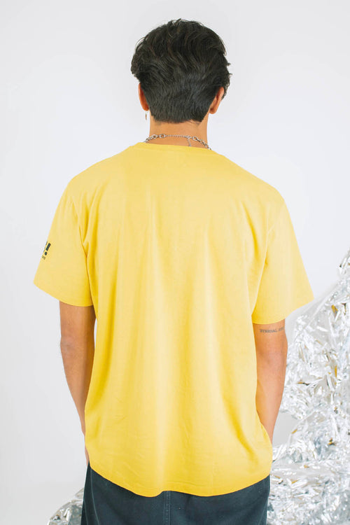 Camiseta Brunch by Kaotiko Washed Yellow